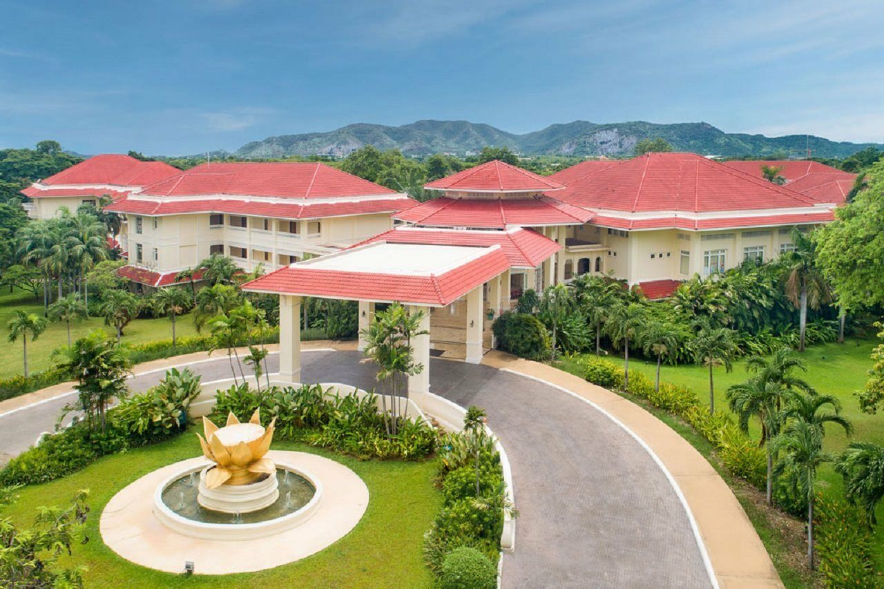 Dheva Mantra Resort Kanchanaburi Exterior photo